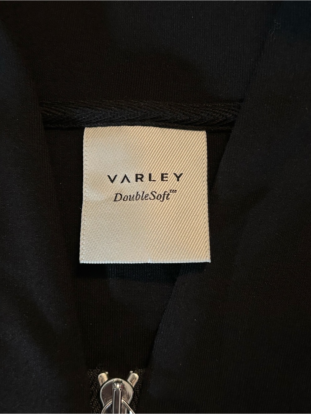 Varley NWOT Davison half zip doublesoft sweatshirt - Picture 9 of 9